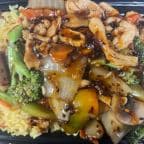 Best Chicken w. Garlic Sauce in La Vergne, TN